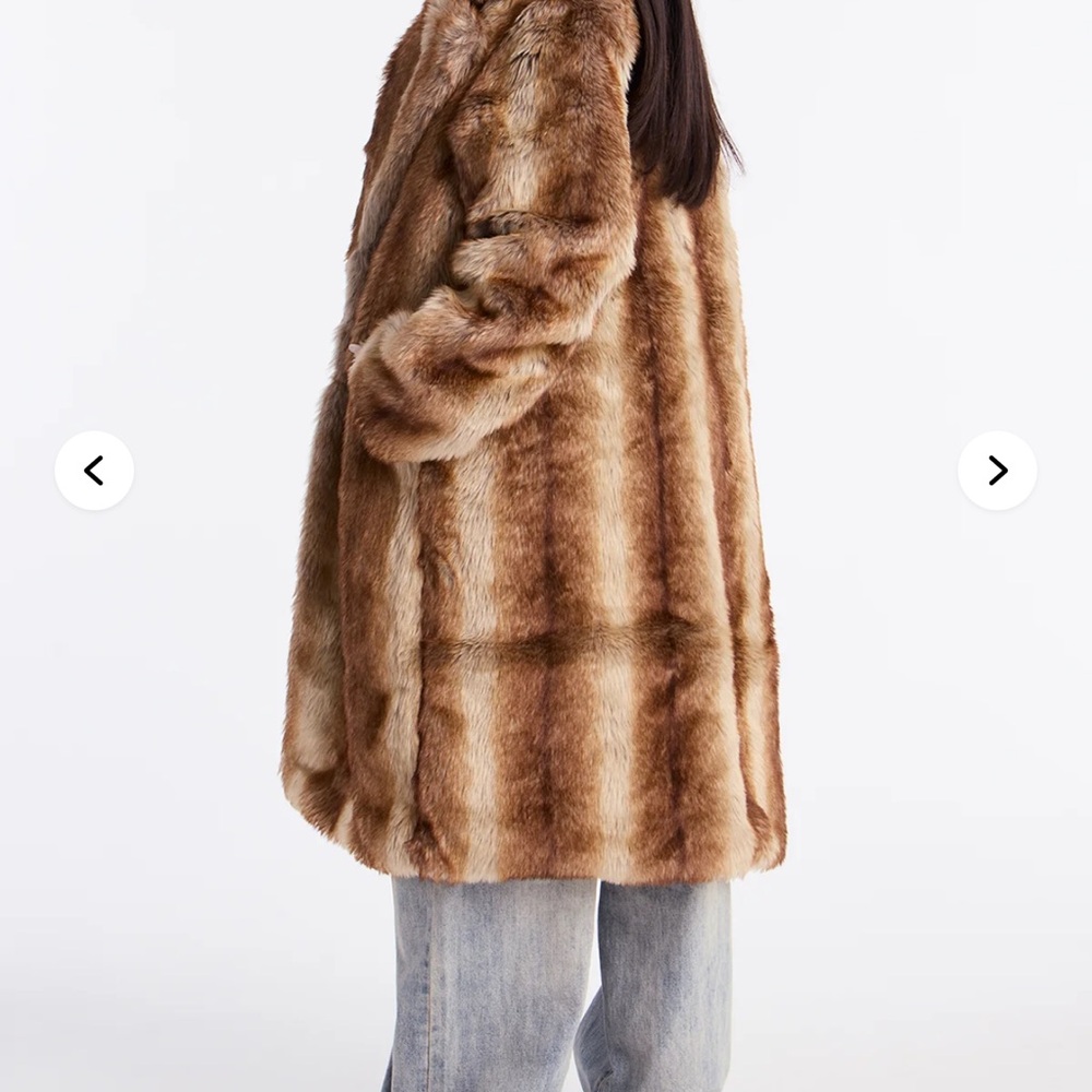Fashion Nova Plush Teddy Jacket in Brown